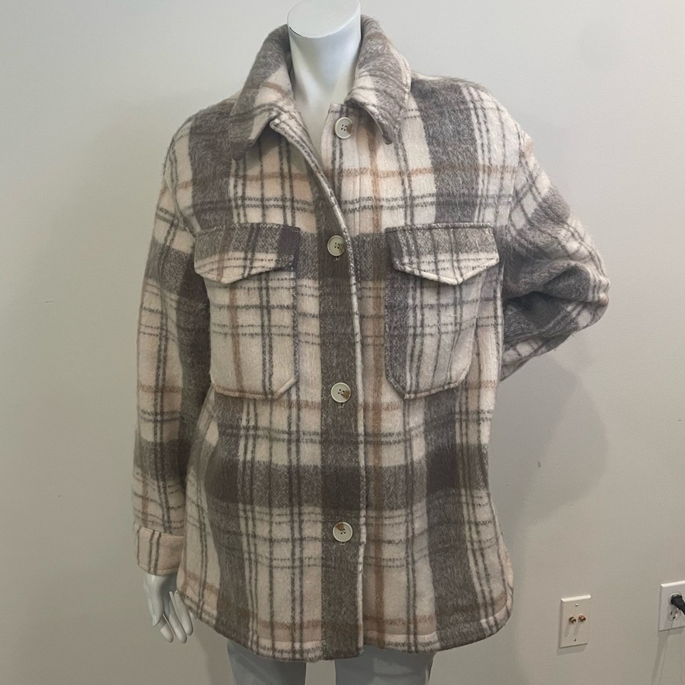 Zara Plaid Shacket Jacket in Cream, Taupe & Gray